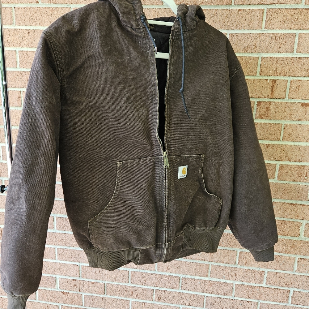 Carhartt women's jacket. Brown. Size M